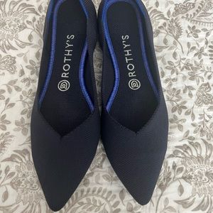 Rothy’s The Point Navy Blue